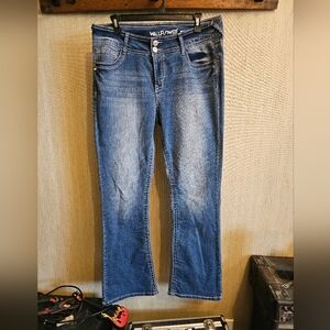 Wallflower Women's Straight Leg Blue Jeans